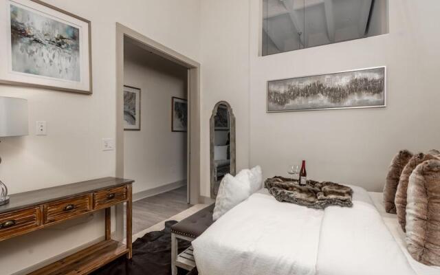 CHIC COLLECTION by NOHOTEL on Piedmont