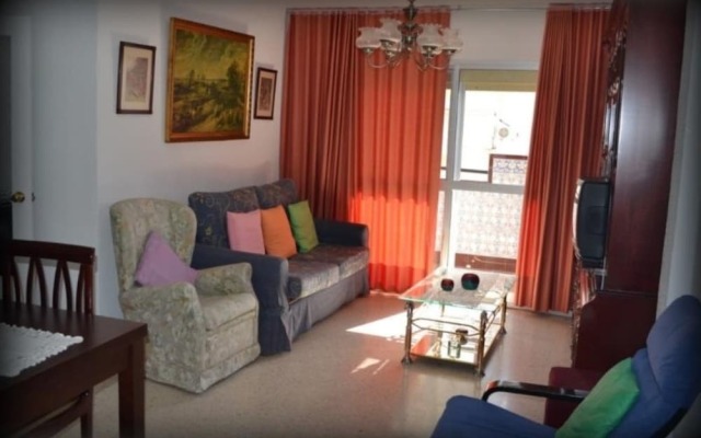 Cadiz 101894 3 Bedroom Apartment By Mo Rentals