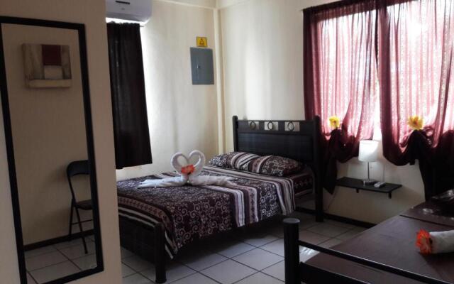 Hostel Alme