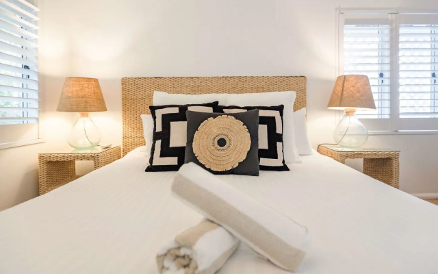 The Reef House Adults Retreat