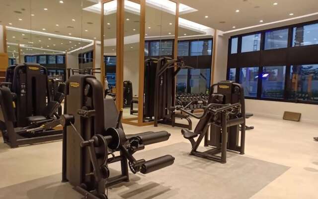 Address JBR 4706