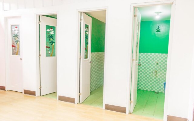 Siete Verano Guest House - Hostel