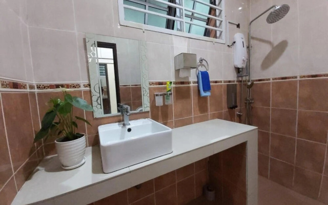 Villa Solihin