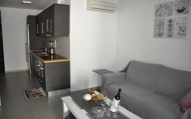 Mari House