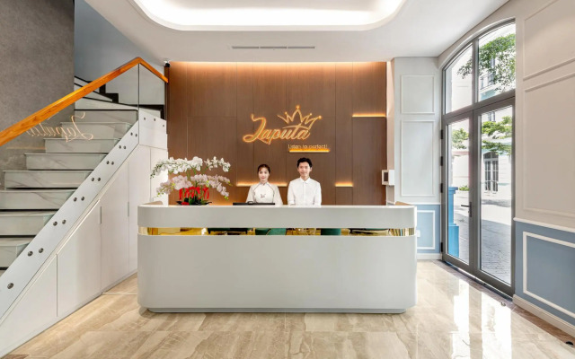 Laputa Hotel Phu Quoc