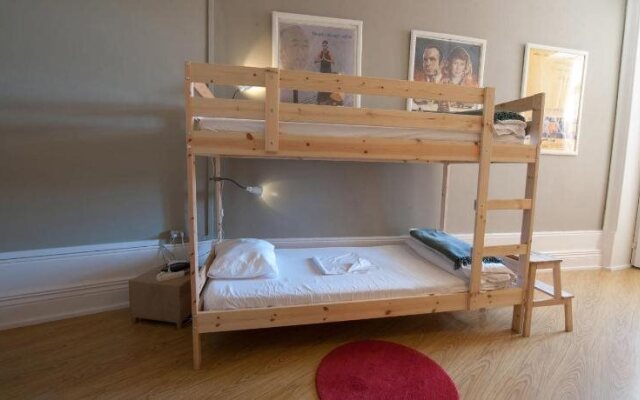 Magnlia Porto Hostel  Suites