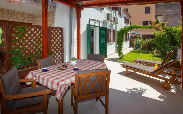 Apartment Kadena