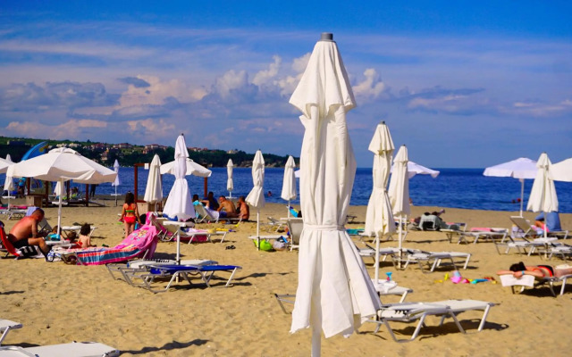 Апартамент Сънрайз Обзор - Apartment Sunrise Obzor