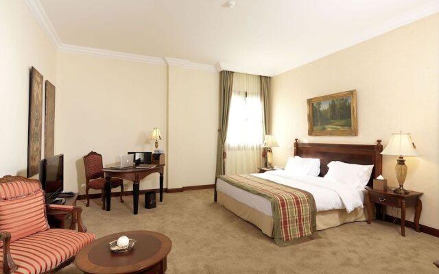 Le Patio Boutique Hotel