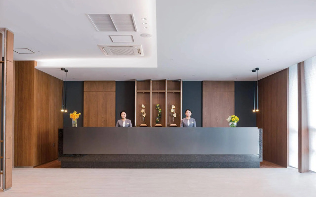 Felix by STX Hotel & Suite