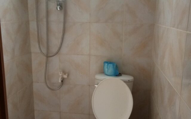 SmallFry's Beach Resort