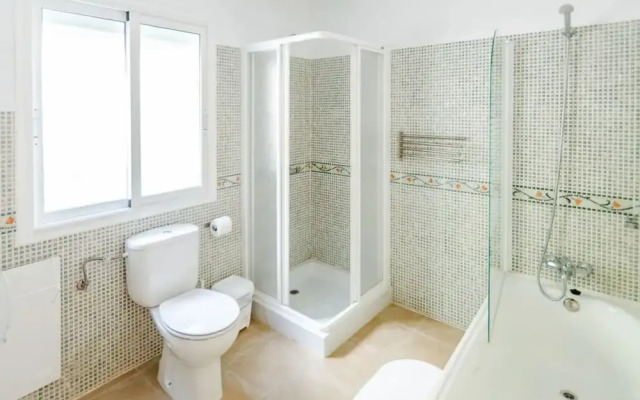 Cruz del Monte in C Mpeta