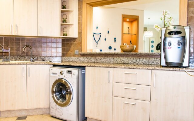 Maison Privee - Shoreline Al Khudrawi