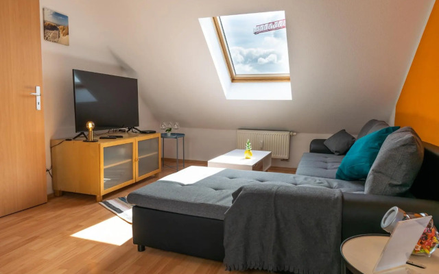 Schöne Dachterasse NETFLIX & PRIME Zentral Modern bis 4 Pers