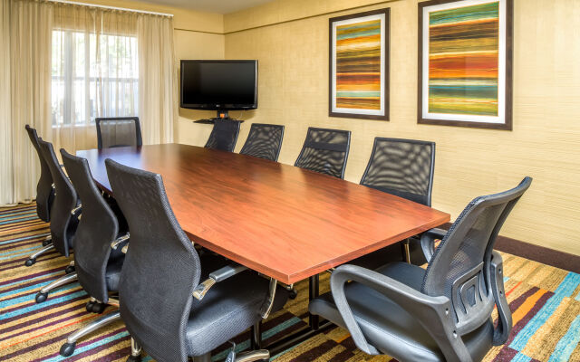 Fairfield Inn & Suites Jacksonville Airport