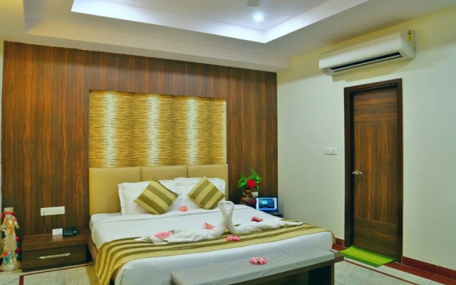 Rubystone Shiv Vilas Palace