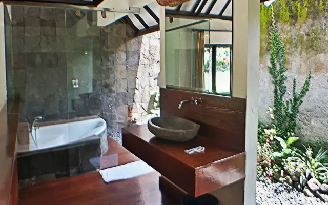 THE BATU Hotel & Villas