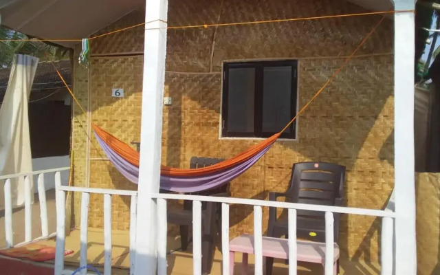 Kashinath Beach Huts
