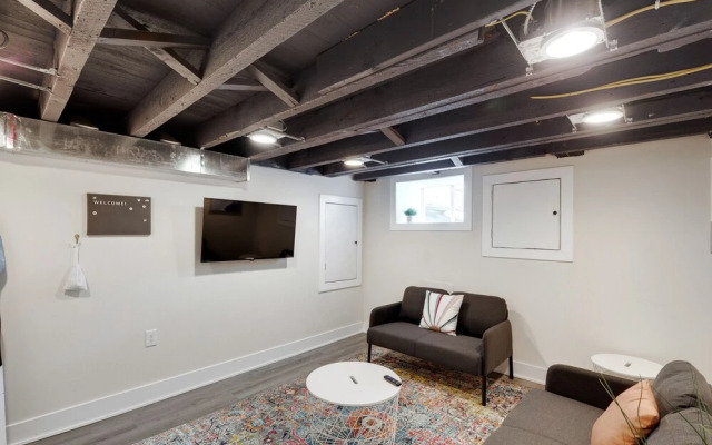 Trendy & Cozy Fishtown Game Room