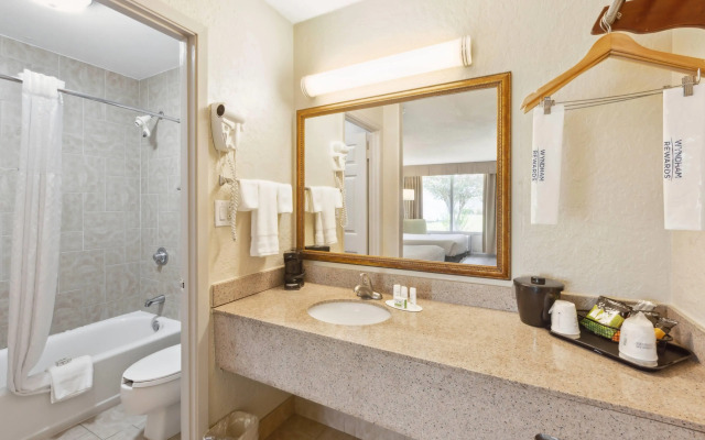 Ramada by Wyndham Houma