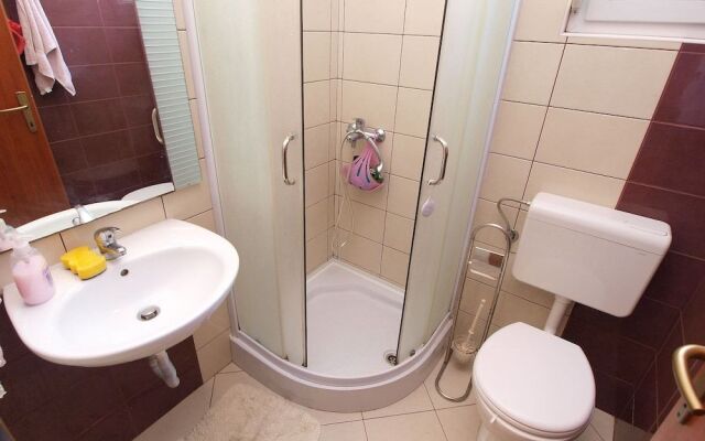 Apartments Arsen 928