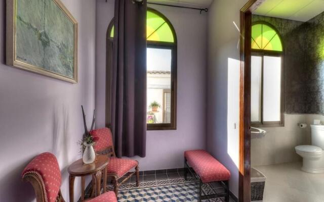 Hotel Casa Ceremines