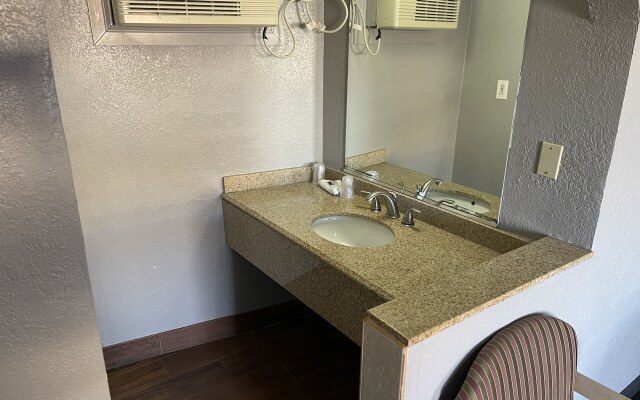 Sands Motel