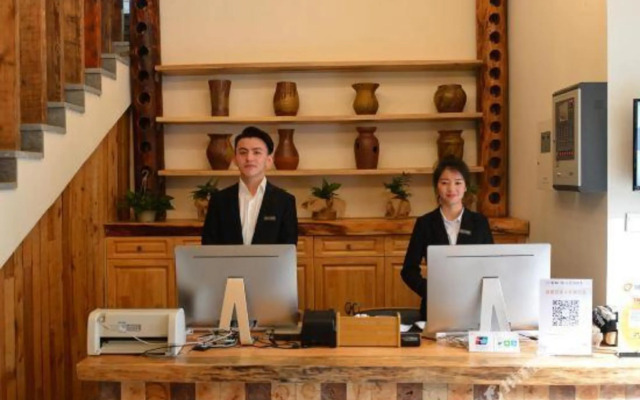 Puqi Nanting Garden Hotel