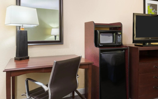 Hampton Inn Raleigh/Cary