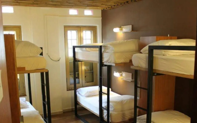 Capsule Pod Boutique Hostel