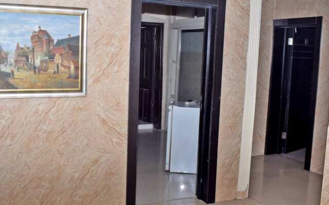 Owee Suites