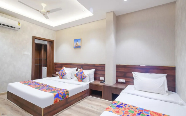 Fabhotel Awadhvue