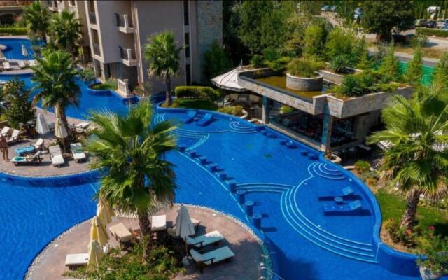 Beautiful Deluxe 2-bed Apartment in Sunny Beach