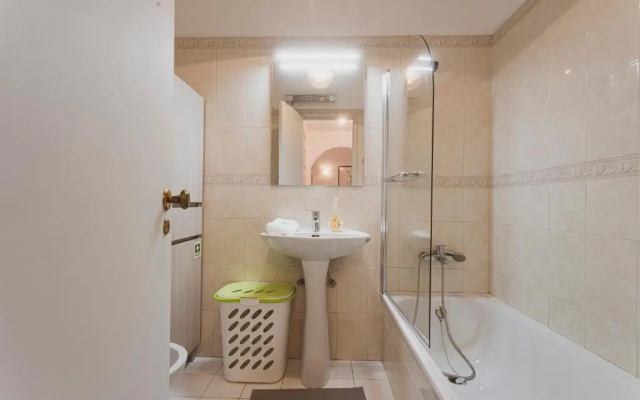 Best Houses 46 - Holiday Apartment