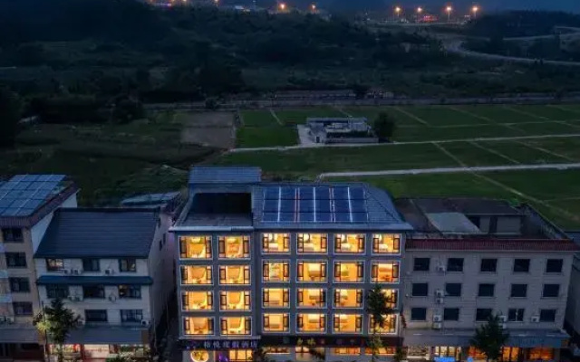 Lushin Hotels&Resorts