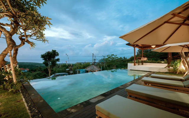 One Degree Sunset Hill Leisure
