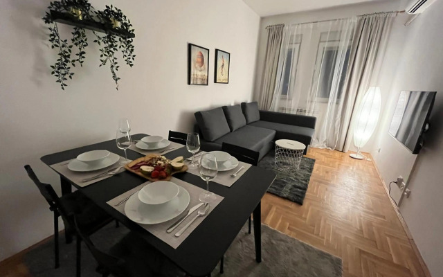 Apartment Ana - City Center