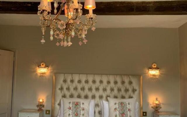 Pytts House Boutique Bed & Breakfast