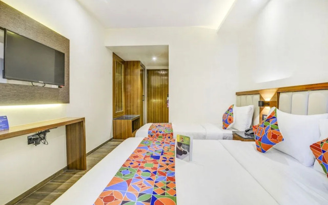 FabHotel Urban Court