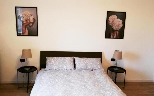 CENTRO e PARCO 10 min - flat in Monza