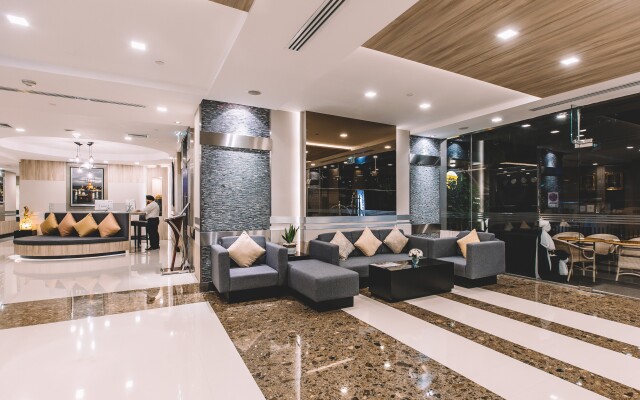 Adelphi Suites Bangkok