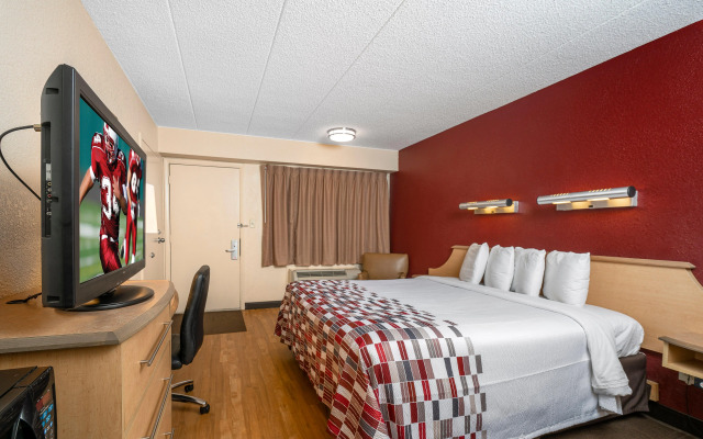 Red Roof Inn Tampa Fairgrounds – Casino