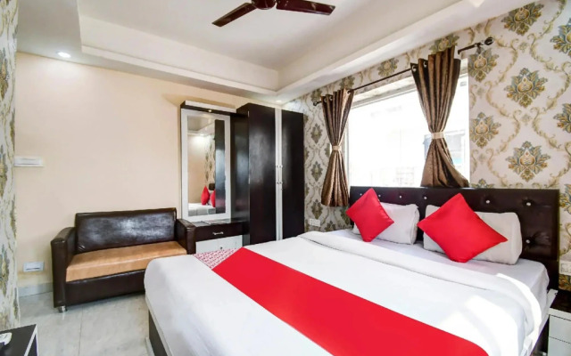 Collection O Hotel Paradise Near Chinar Park