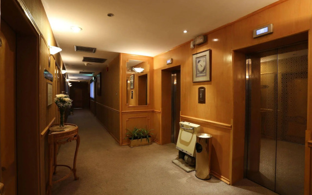 New Park Hotel