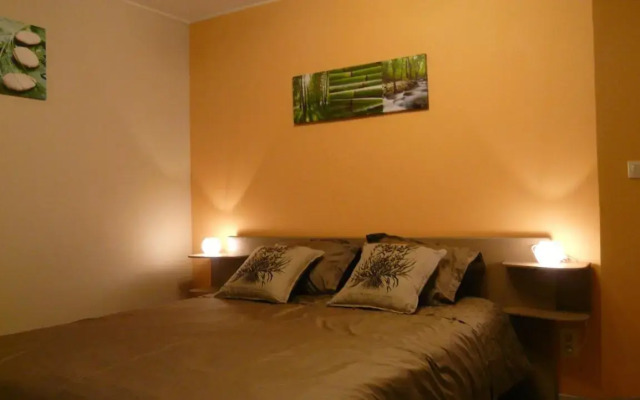 Holiday home L'Aubépine