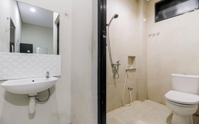 RedDoorz near Samarinda Central Plaza