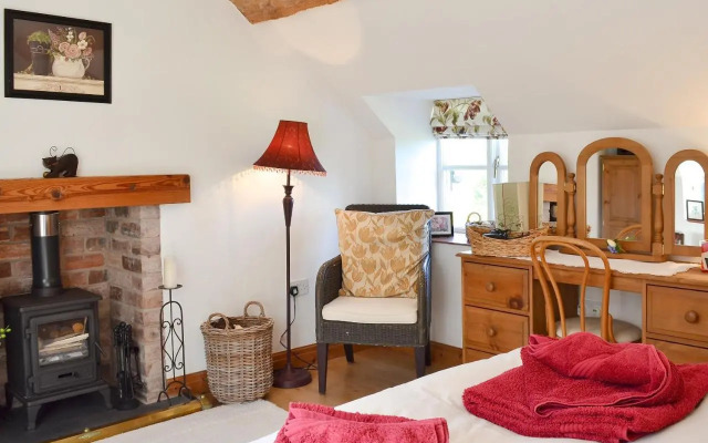 Woodhouse Cottage