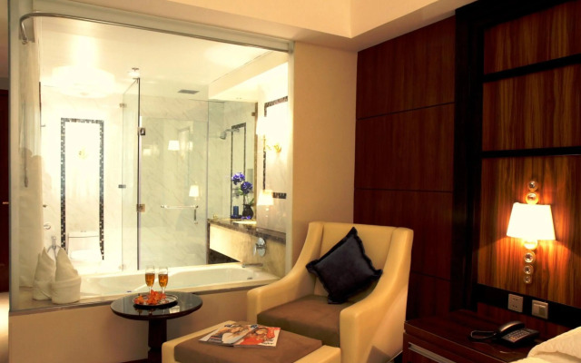 Central Park Tower Resort