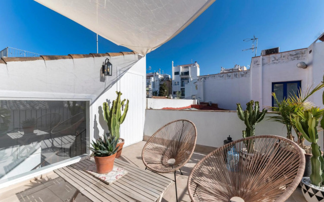 CASA AZUL stunning house a few metres from the bea