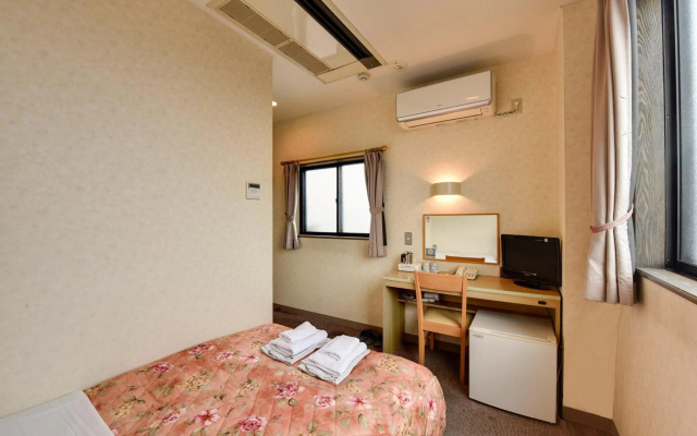 Hotel Hana – Guest Rooms – Takayama
